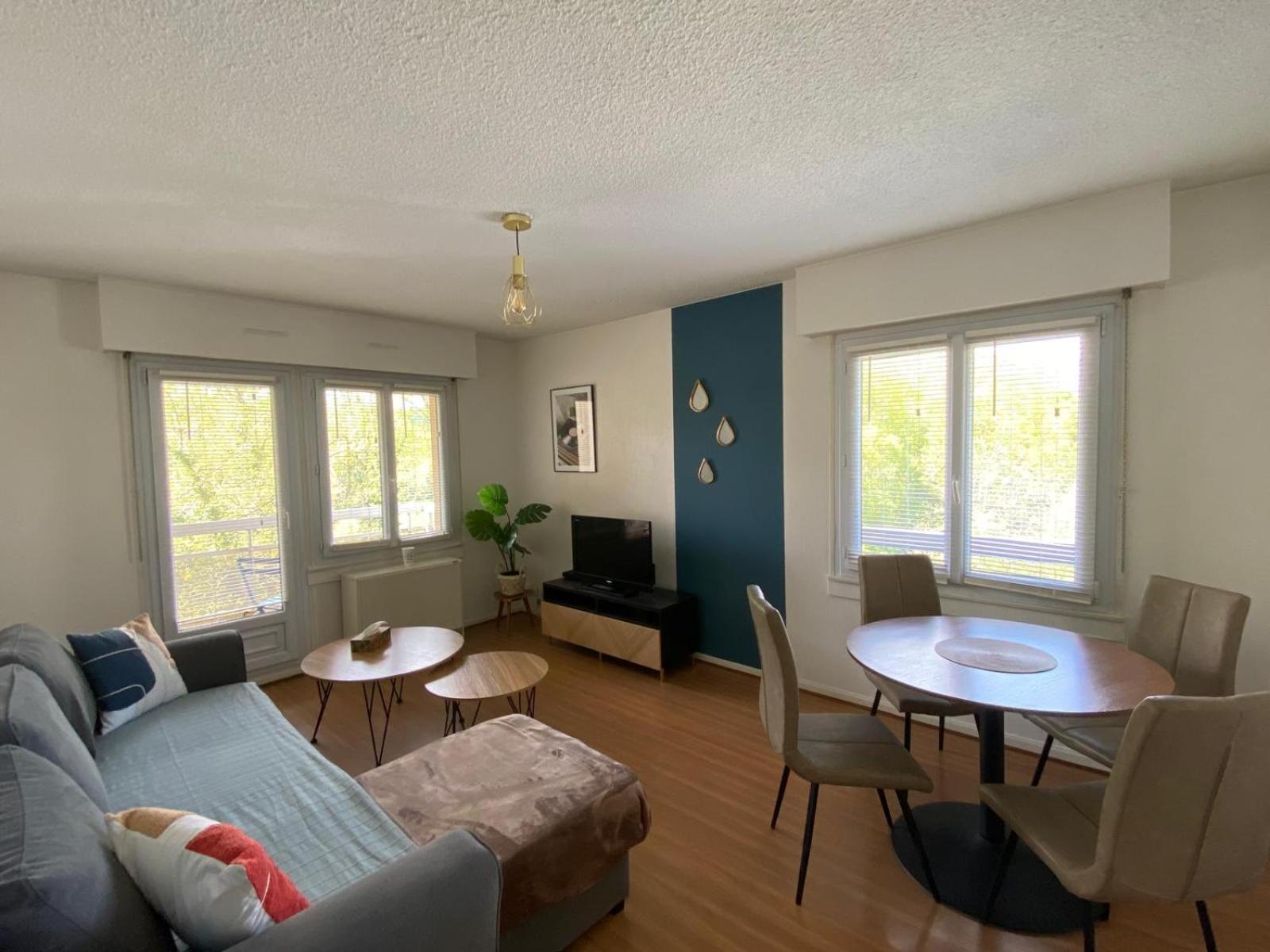 Joli Appartement Proche Gare Мольсайм Екстер'єр фото